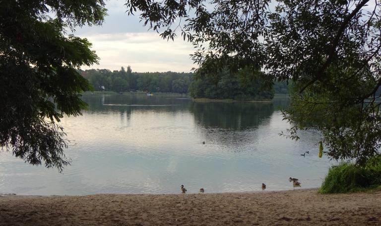 Groß Glienicker See mit Blick auf die Inseln